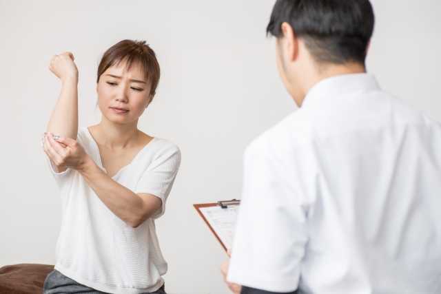 肘頭滑液包炎の原因と症状は？手術しなくても治るの？ リペアセルクリニック大阪院